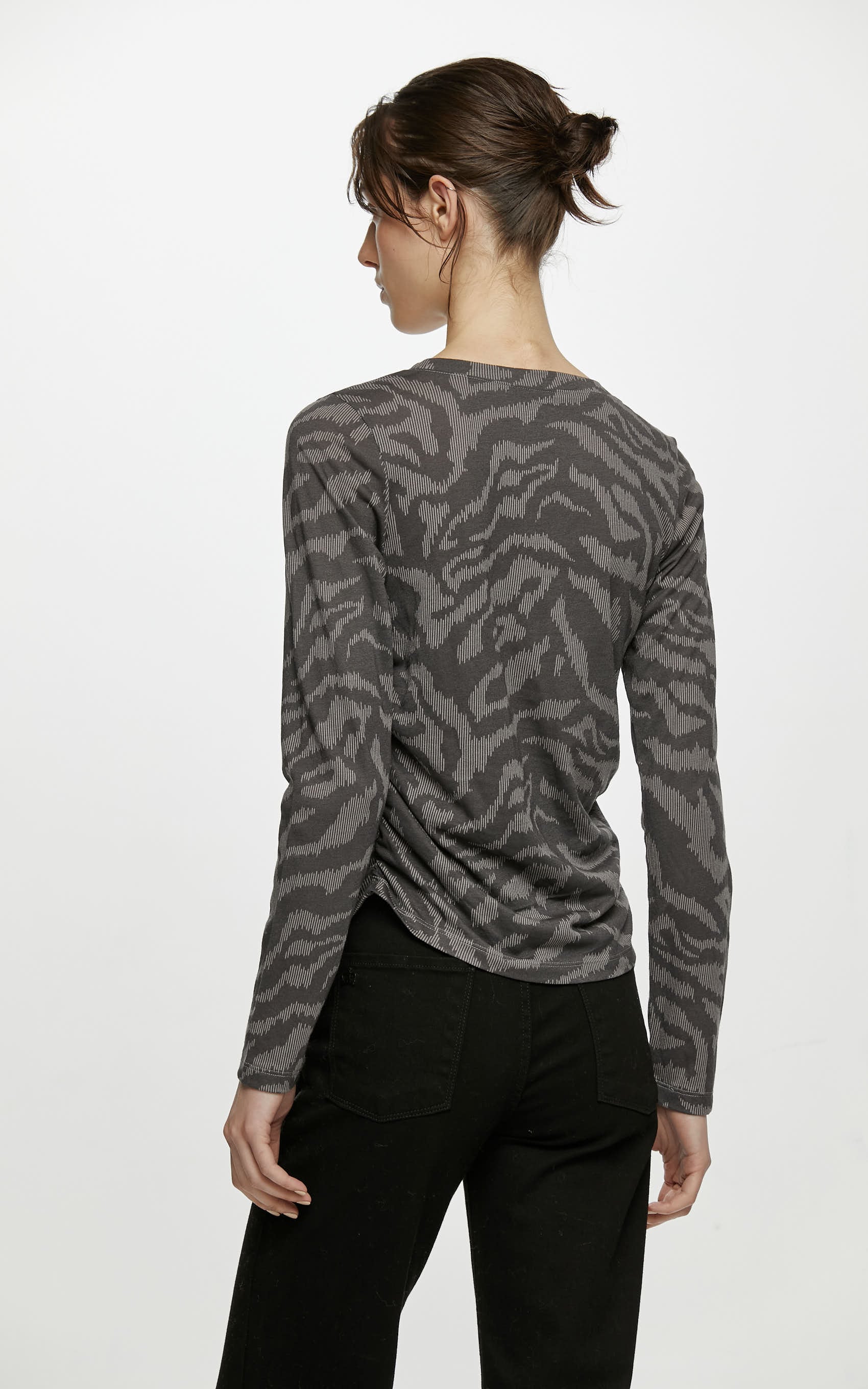 Remera Negro
