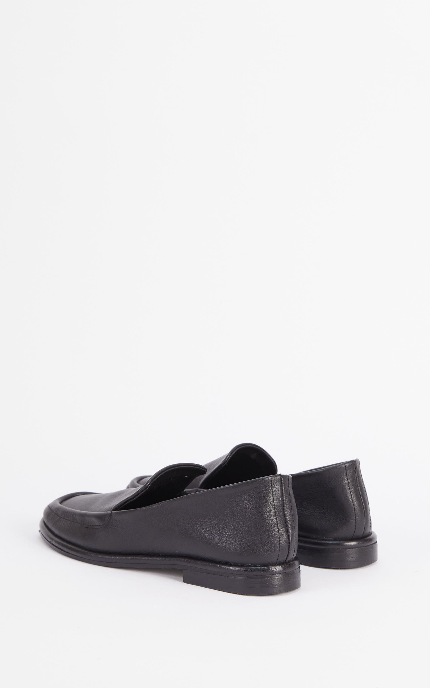 Mocasin Negro
