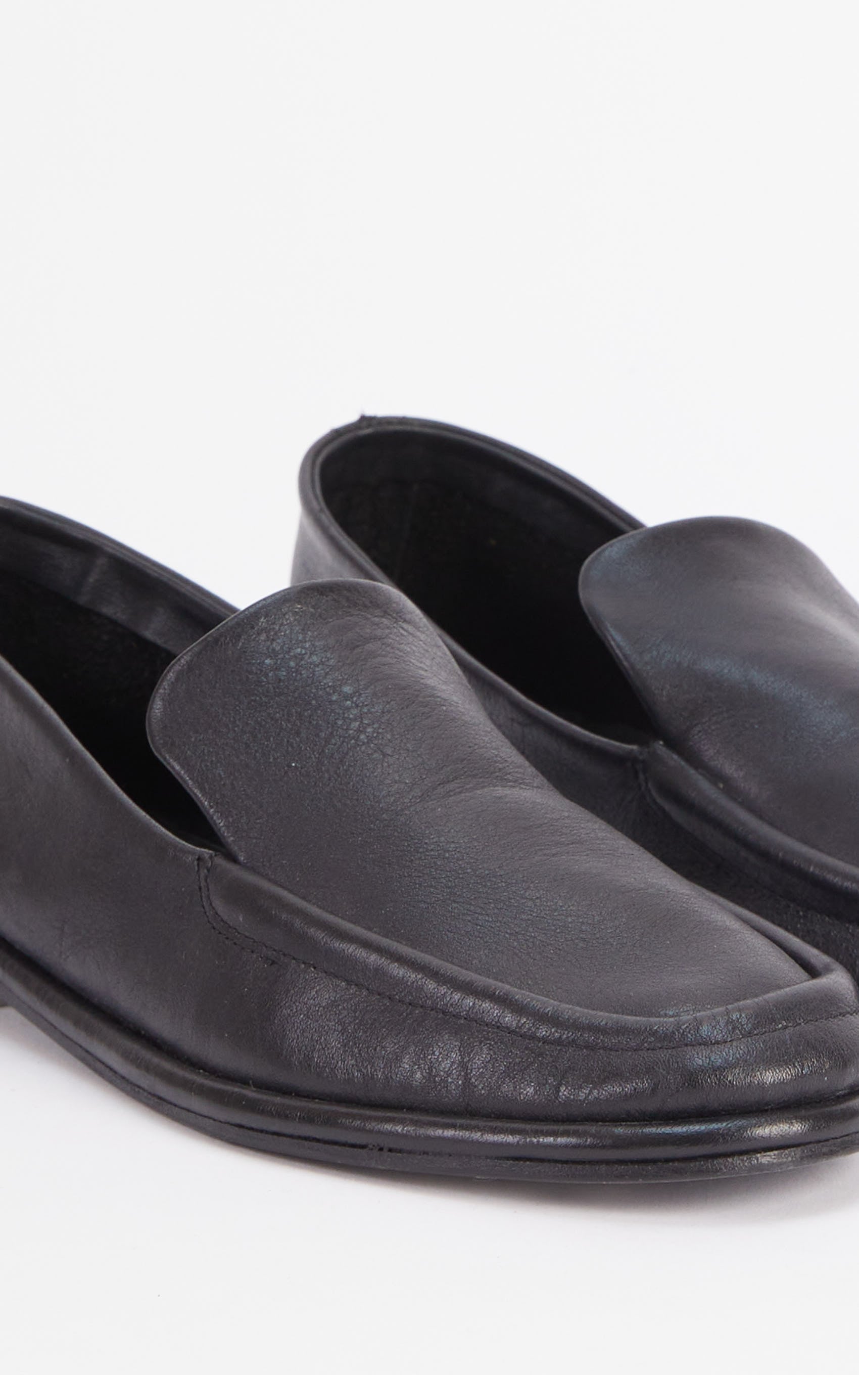 Mocasin Negro